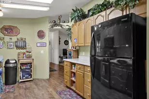 538 Lochaven Ave, Springfield, OR 97477 - Photo 15