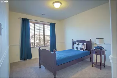 2727 N Crater Ln, Newberg, OR 97132 - Photo 17