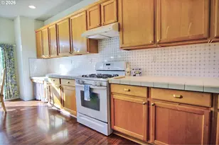2727 N Crater Ln, Newberg, OR 97132 - Photo 13