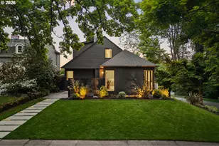 2834 SE Carlton St, Portland, OR 97202 - Photo 3