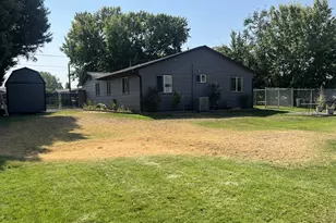 131 SE 3rd Ave, Milton-Freewater, OR 97862 - Photo 23