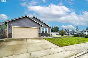 110 Teresa Ln, Winston, OR 97496 - Photo 3