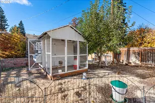 1504 1st St, La Grande, OR 97850 - Photo 33