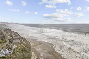 2325 SW Bard Loop, Lincoln City, OR 97367 - Photo 37