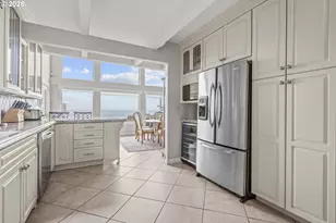 2325 SW Bard Loop, Lincoln City, OR 97367 - Photo 3