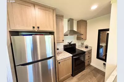 1003 Arburnia St, Myrtle Creek, OR 97457 - Photo 5