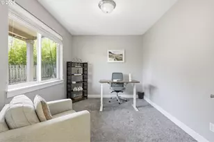 2731 SE Elliott Dr, Gresham, OR 97080 - Photo 9