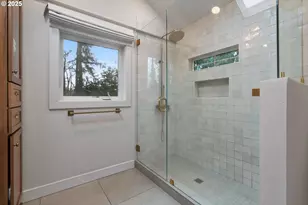 31616 SW Isle Way Ln, West Linn, OR 97068 - Photo 27