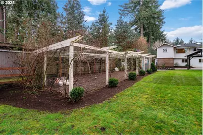 31616 SW Isle Way Ln, West Linn, OR 97068 - Photo 41
