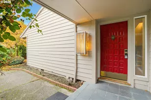7430 SW Greens View Ct, Wilsonville, OR 97070 - Photo 3