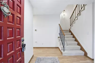 7430 SW Greens View Ct, Wilsonville, OR 97070 - Photo 5