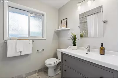 14150 NE Eugene Ct, Portland, OR 97230 - Photo 23