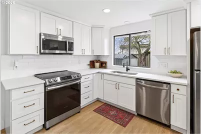 1485 SE Jacquelin Dr, Hillsboro, OR 97123 - Photo 11