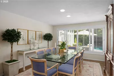 11330 SW Lynnvale Dr, Portland, OR 97225 - Photo 7