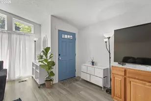 700 NE 183rd Ave, Portland, OR 97230 - Photo 5