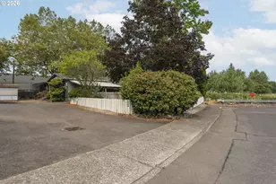 700 NE 183rd Ave, Portland, OR 97230 - Photo 43