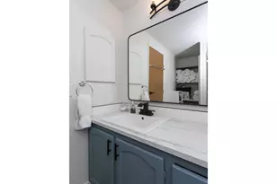 700 NE 183rd Ave, Portland, OR 97230 - Photo 29