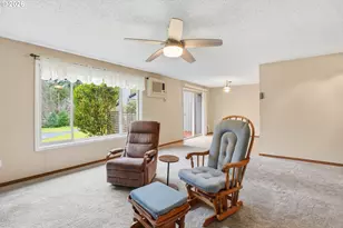 2941 NE 13th St, Gresham, OR 97030 - Photo 9