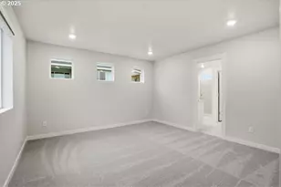 3739 SW 40th St, Gresham, OR 97080 - Photo 7