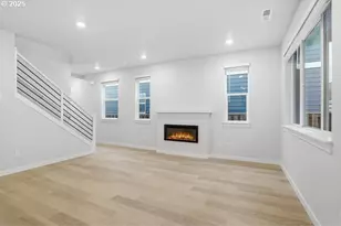 3739 SW 40th St, Gresham, OR 97080 - Photo 3