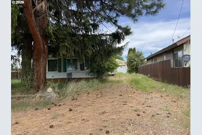 301 SE Alamo St, Enterprise, OR 97828 - Photo 1