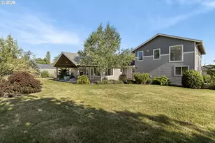 2043 NE Chehalem Dr, Newberg, OR 97132 - Photo 35