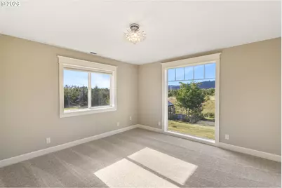 2043 NE Chehalem Dr, Newberg, OR 97132 - Photo 31