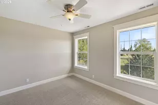 2043 NE Chehalem Dr, Newberg, OR 97132 - Photo 33