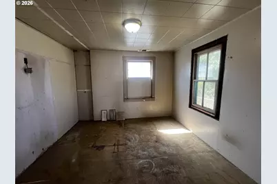 94224 3rd St, Gold Beach, OR 97444 - Photo 15