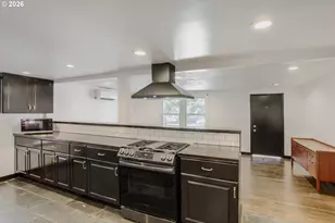 8738 NE Humboldt St, Portland, OR 97220 - Photo 11