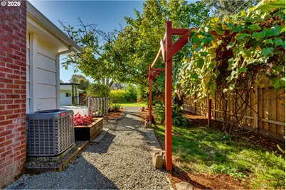 3088 Dalewood St, Eugene, OR 97404 - Photo 29