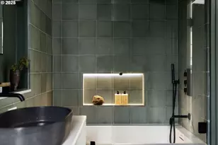 66 NW MacLeay Blvd, Portland, OR 97210 - Photo 35