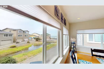 29049 Vizcaino Ct, Gold Beach, OR 97444 - Photo 11
