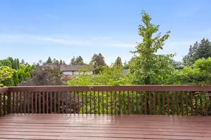 2243 NW Norman Ave, Gresham, OR 97030 - Photo 35