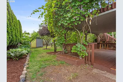 2243 NW Norman Ave, Gresham, OR 97030 - Photo 41