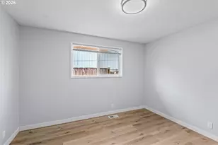 6445 B St, Springfield, OR 97478 - Photo 13