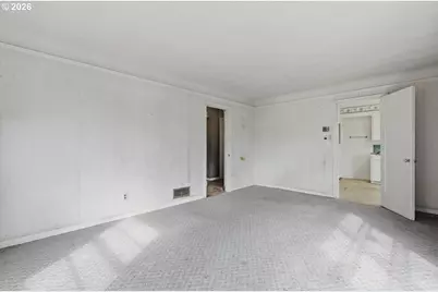 3545 SE 74th Ave, Portland, OR 97206 - Photo 5