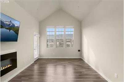16405 NW Chadwick Way #303, Portland, OR 97229 - Photo 9