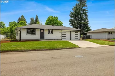 795 NW 6th Ave, Canby, OR 97013 - Photo 3