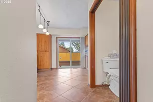 4241 SE Northridge Dr, Milwaukie, OR 97222 - Photo 23