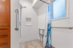 4241 SE Northridge Dr, Milwaukie, OR 97222 - Photo 19