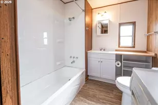 1475 Green Acres Rd, Eugene, OR 97408 - Photo 19