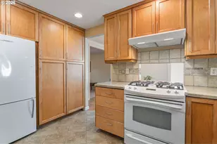 970 NW 176th Ave, Beaverton, OR 97006 - Photo 13
