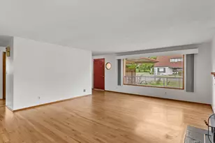 3714 C St, Washougal, WA 98671 - Photo 5
