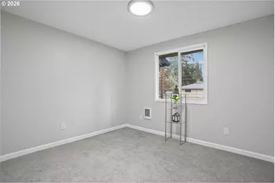 12505 NE 9th St, Vancouver, WA 98684 - Photo 15