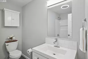 12505 NE 9th St, Vancouver, WA 98684 - Photo 17
