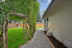 12505 NE 9th St, Vancouver, WA 98684 - Photo 27