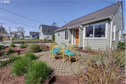 830 17th Ave, Seaside, OR 97138 - Photo 3
