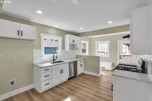 8745 N Burrage Ave, Portland, OR 97217 - Photo 11