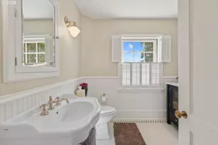 2836 NW Cumberland Rd, Portland, OR 97210 - Photo 39